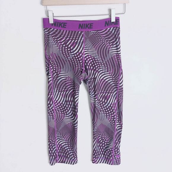 NIke Dri-Fit Logo Waistband Wavy Pattern Capri Leggings Medium - Picture 1 of 6